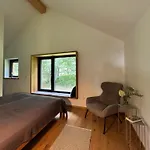 Raum14 Lejlighed Böbrach